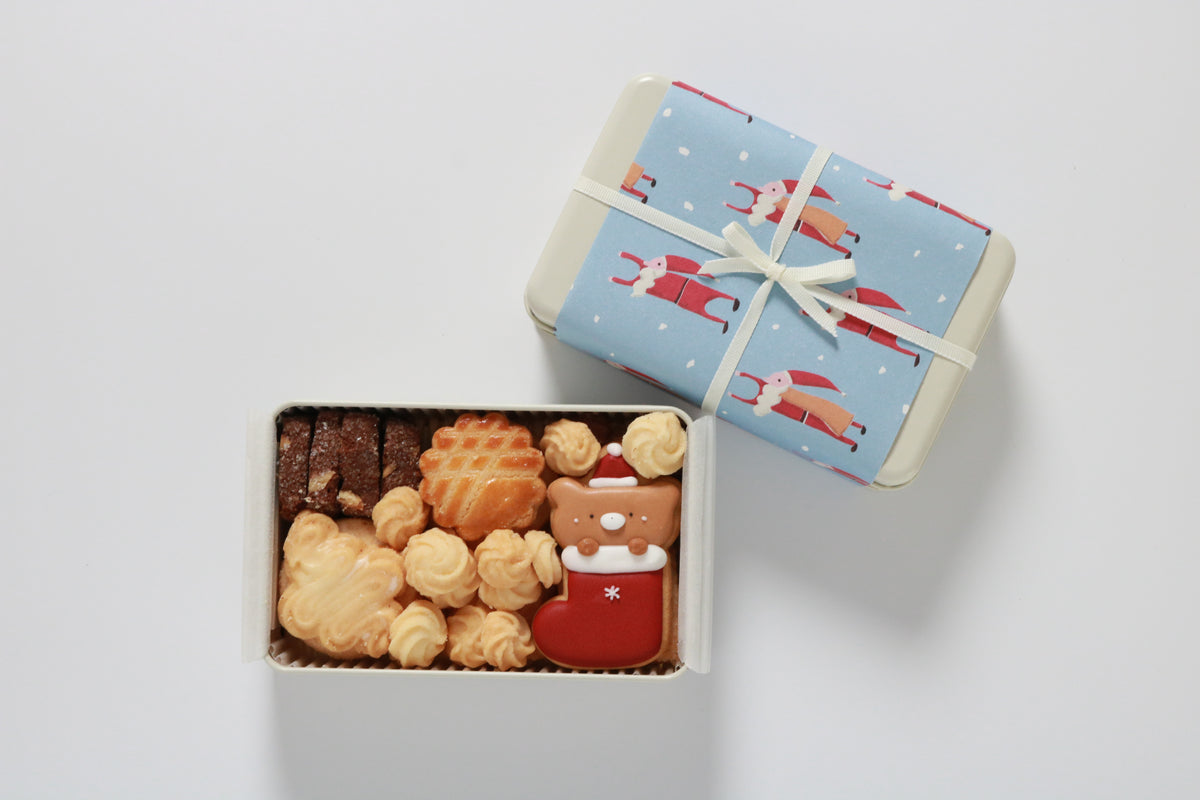 ひょっこりくまのクリスマスクッキー缶